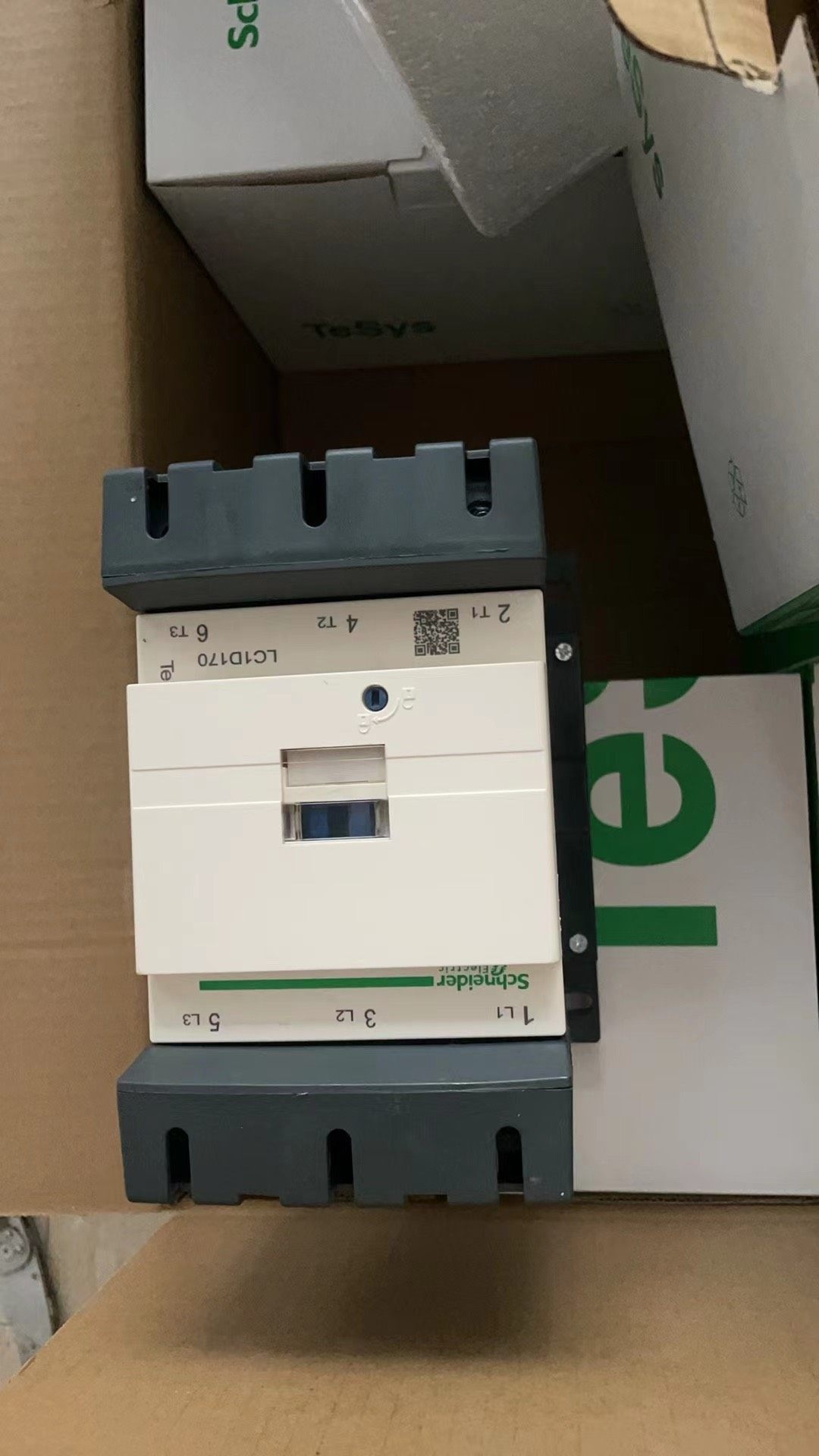 LC1D170全新未使用现货供应LC1D17000M7C