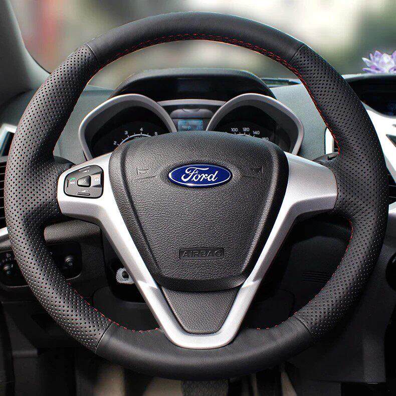 手工缝制皮革方向盘套是专门用于福特嘉年华逃生车把套改装