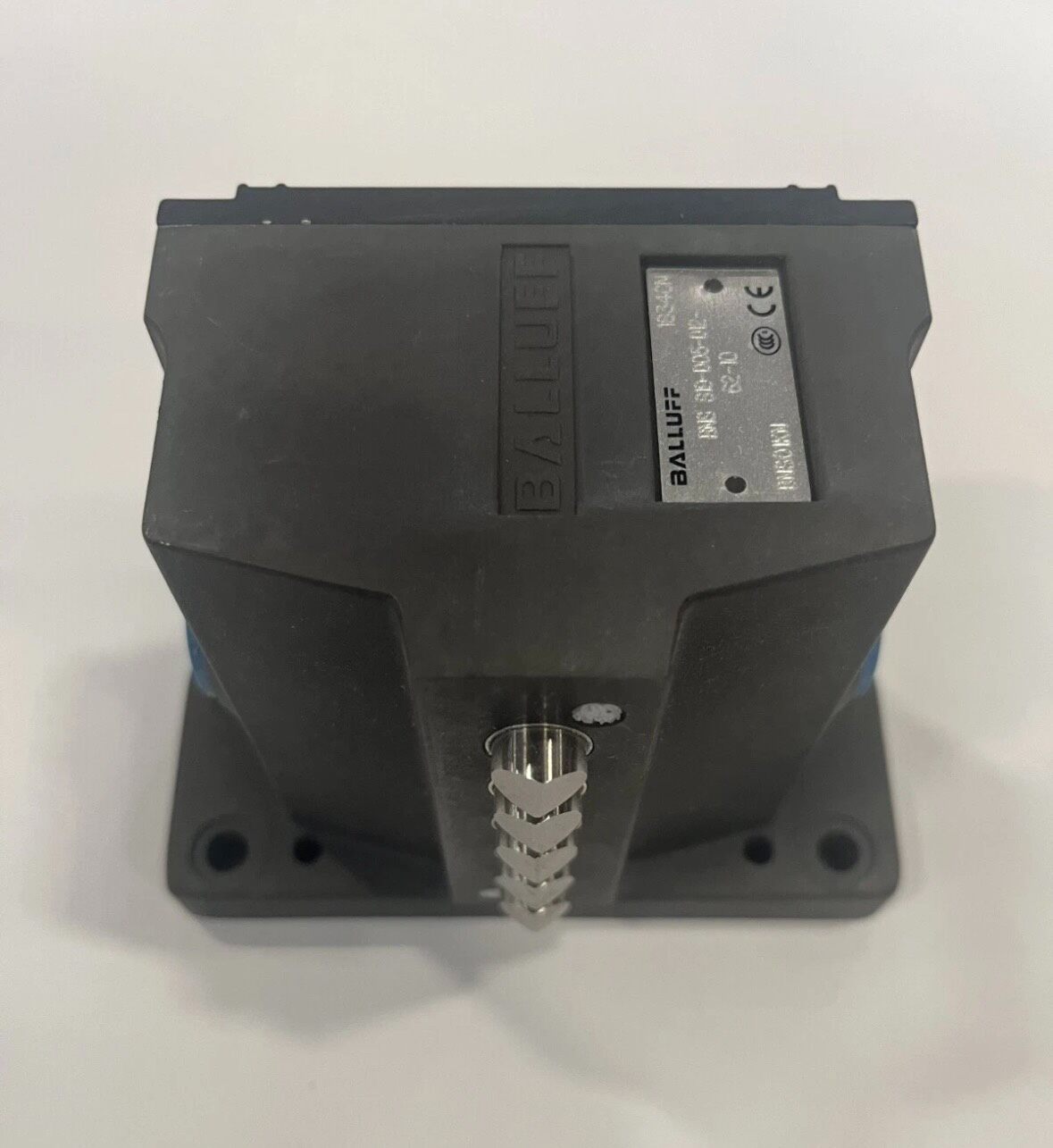 巴鲁夫 BNS 819-D05-D12-62-10 机械限位