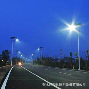 太阳能路灯杆多少钱一个 太阳能路灯杆整体价 6米太阳能路灯杆