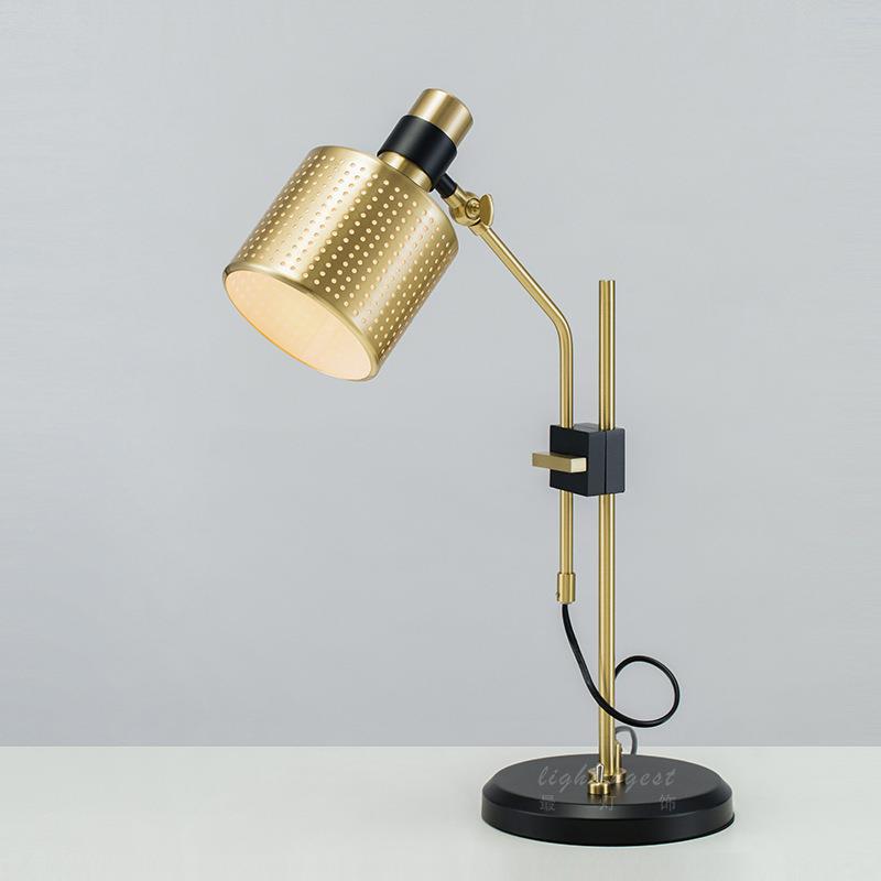 现代后现代金属风格设计师创意客厅卧室书房样板房个性台灯