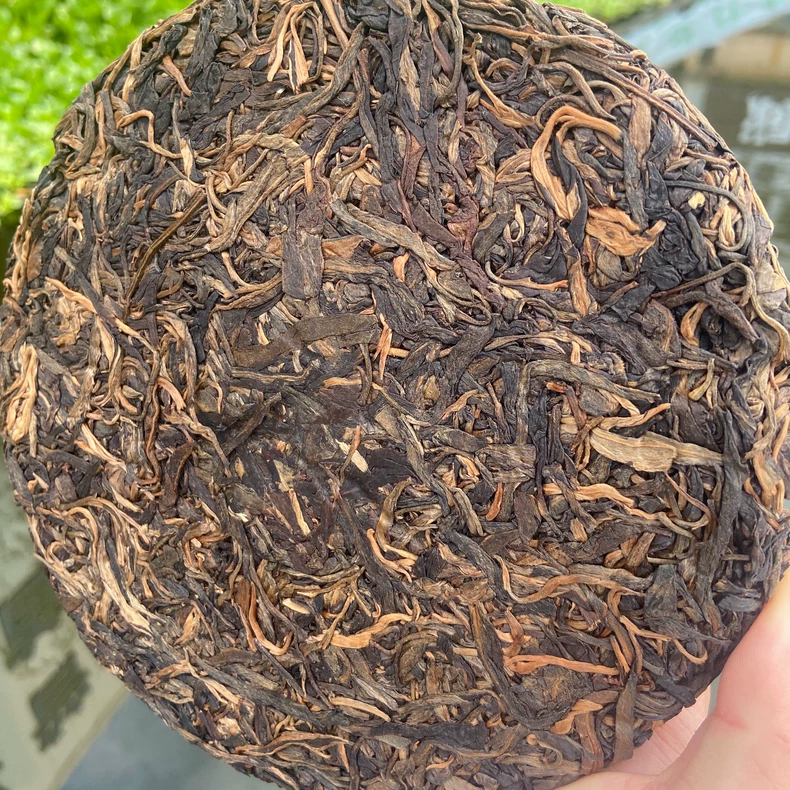 2006銷臺大益7542青餅猛海茶廠出品普洱生茶餅老茶陳茶茶葉一片 普洱茶 BUASHOP普洱老茶