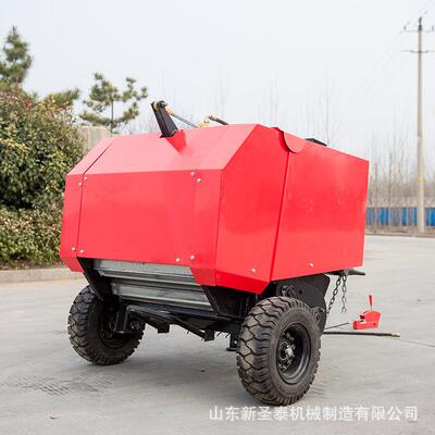 五台县玉米秸秆打捆机秸秆稻草捡拾打捆机场上作业机械