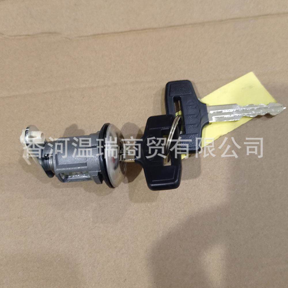 819107AB00 81910-7AB00 左前门锁芯 HD120 HD160 HD250 HD500