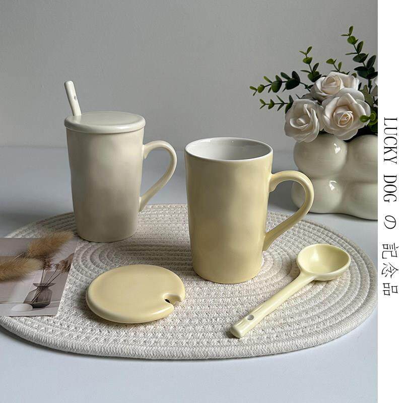 简约大容量马克杯办公家用牛奶咖啡杯陶瓷冲泡喝水杯早餐杯子带盖