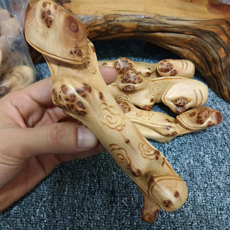 太行崖柏木雕随型如意造型手把件 家居博古架摆件 崖柏木质工艺品