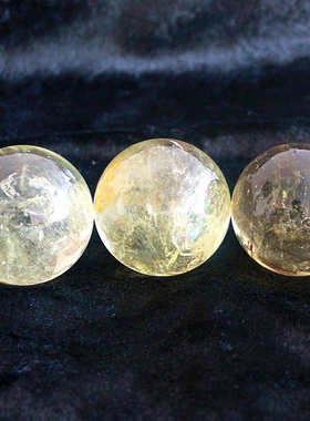 天然巴西黄水晶球水晶饰品摆件 家居办公场所水晶球摆件