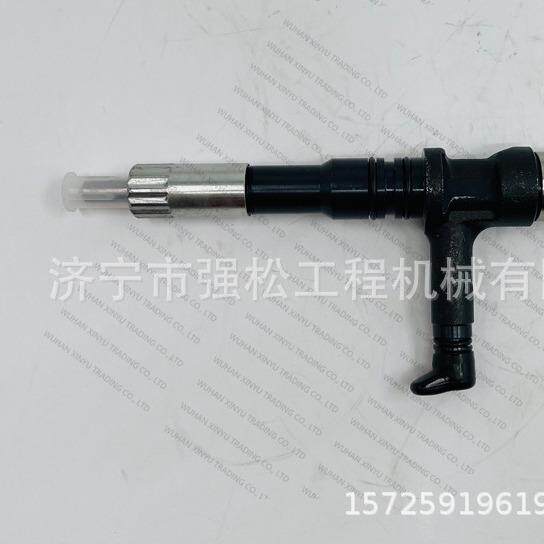 PC490-10挖掘机6252-11-3100喷油器295050-0720