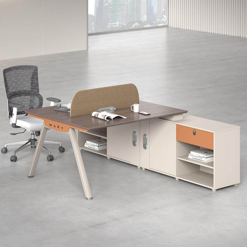 新款直销职员办公桌2人位简约现代办公室4人位电脑桌卡位办公桌椅