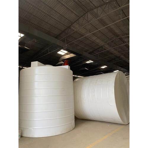 可加法兰防透5吨屋顶水塔蓄水大水桶化工PE水塔减水剂桶