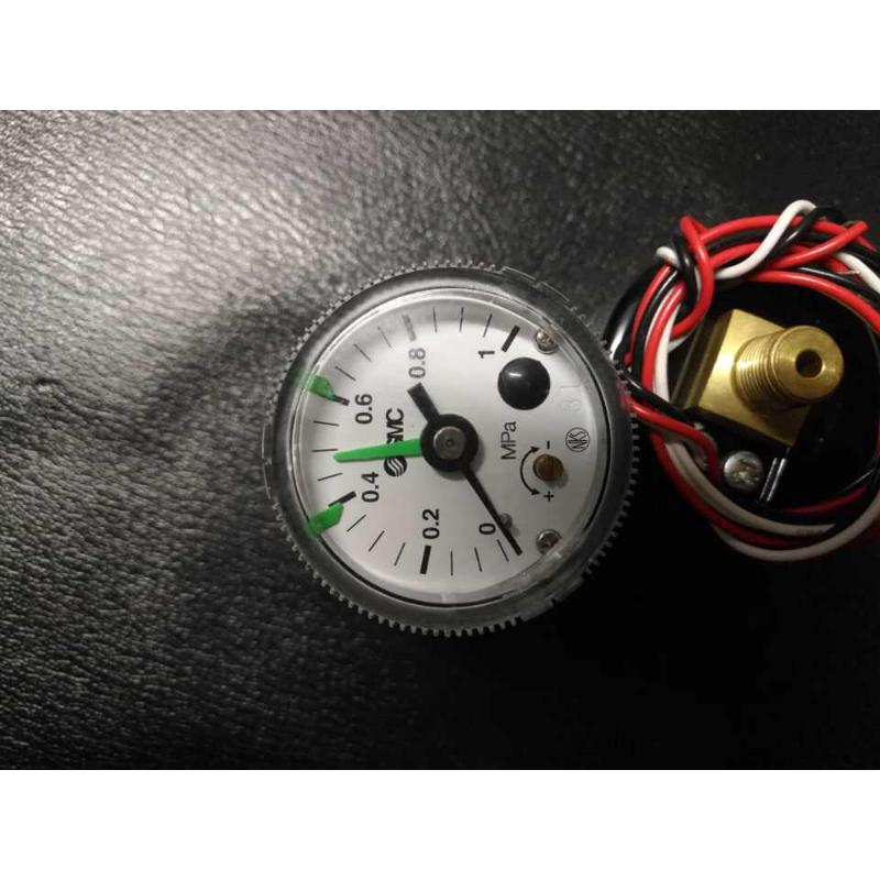 精品SMC压力表带压力开关GP46-10-01L5指针压力表GP46-10-02L5-C
