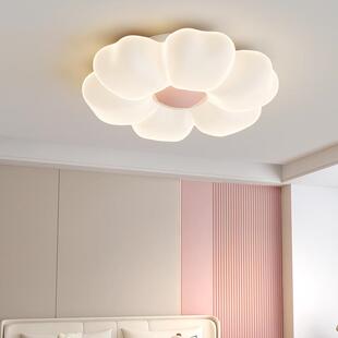 卧室灯奶油风温馨浪漫花朵儿童房简约护眼房间吸顶灯广东中山灯具