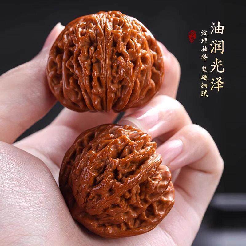 正宗高抛四座楼文玩核桃狮子头手把件盘玩虎头官帽男士手盘麻核桃