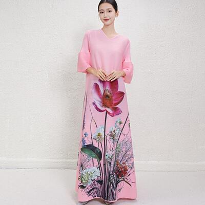 Dress for Women in the Year of the Year, V-neck, slimming