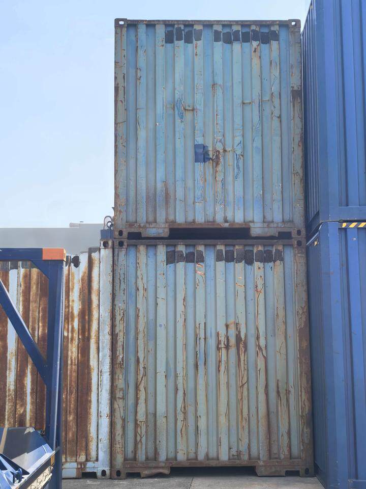 4月1日昆明3、报废铁路集装箱2只(王家营)网络拍卖公告