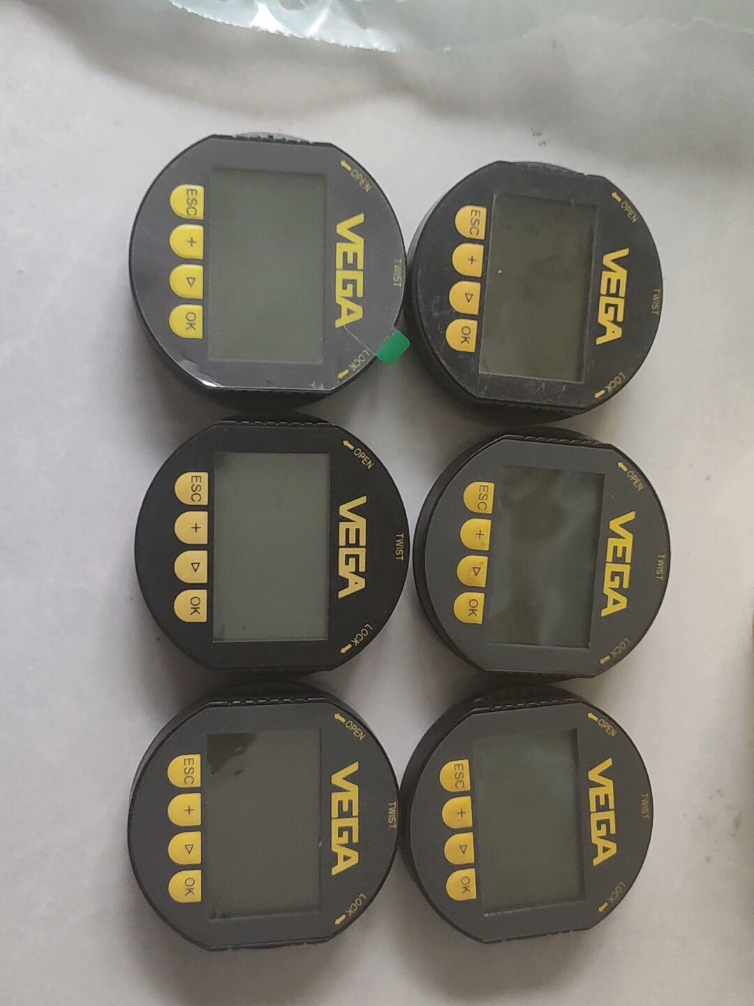 VEGA屏幕全新6个