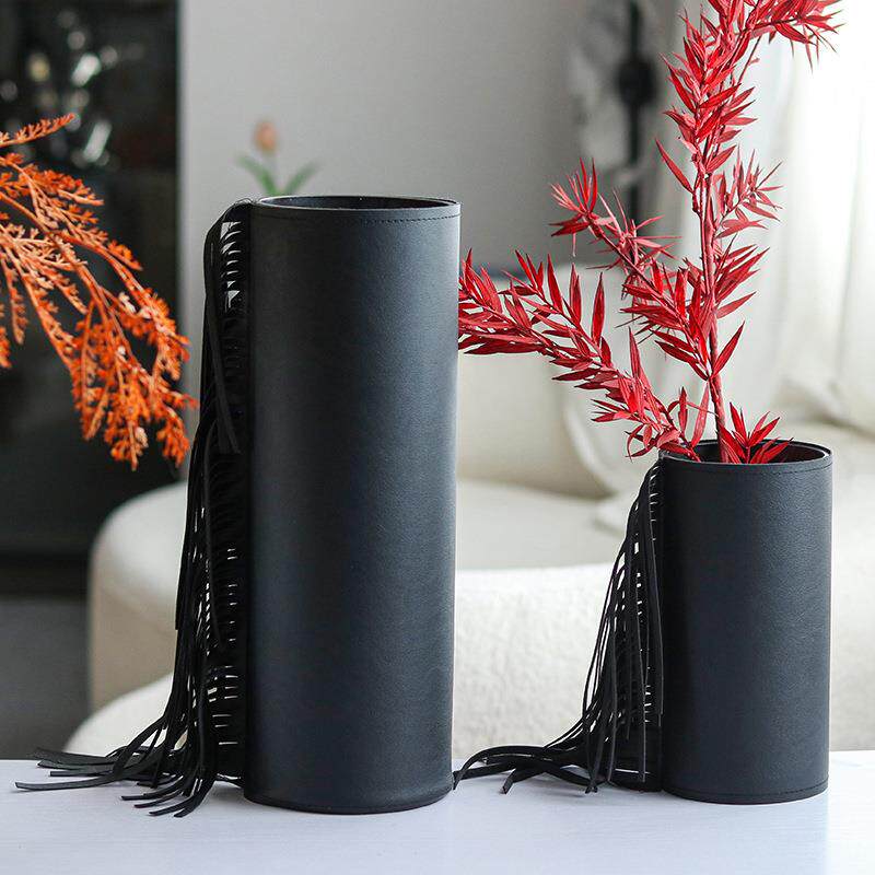 现代轻奢皮革玻璃创意花器流苏花瓶家居软装样板间酒店装饰品摆件