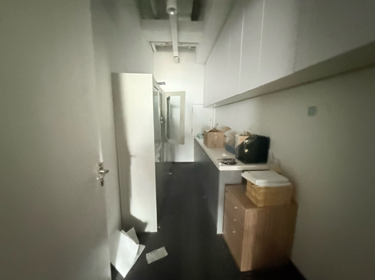 4月23日普陀区文化传媒公司电子设备网络拍卖公告