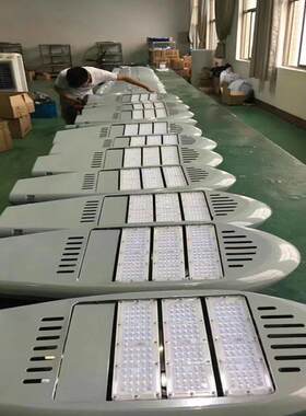 供大功率LED路灯头灯厂家 路模组灯头 60W路灯应头 lePQQd路灯头