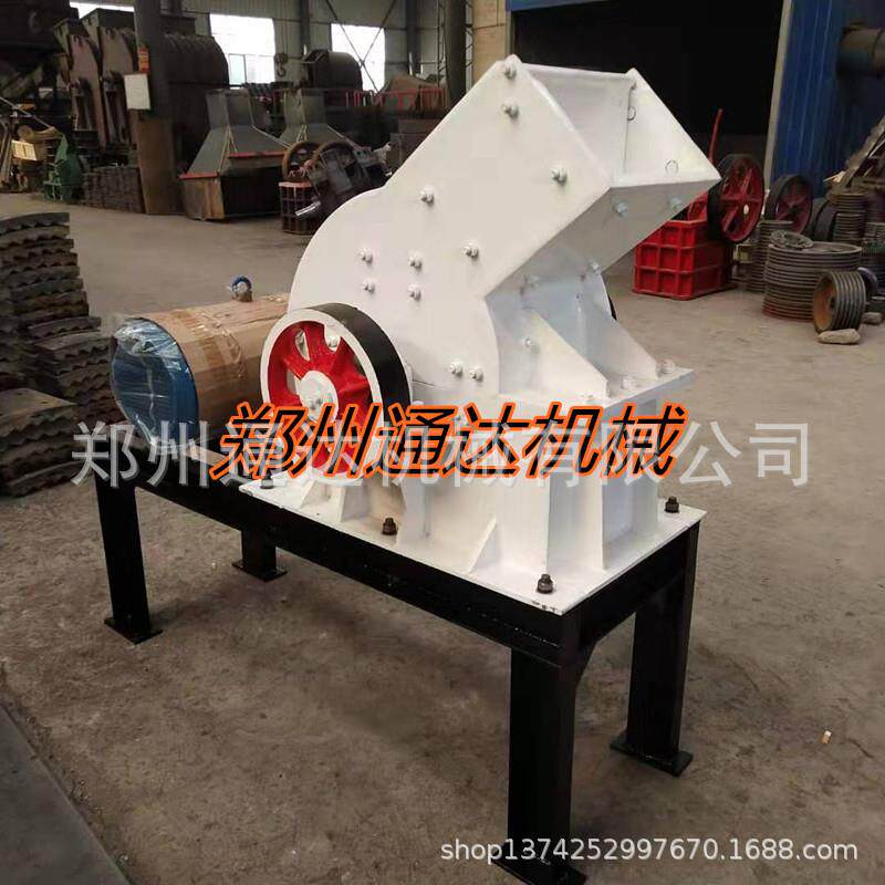 供应加气块粉碎机地砖红砖破碎机水泥块混泥土制砂机