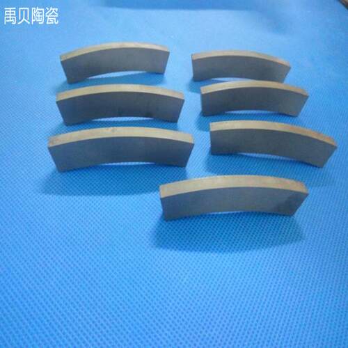 加工无压碳化硅陶瓷结构件碳化硅陶瓷半弧条常压碳化硅异形件