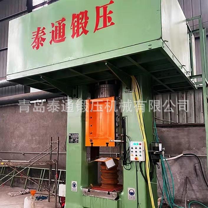 EPC-300电动螺旋压力机厂家直销,双伺服电机齿轮传动锻造压力机