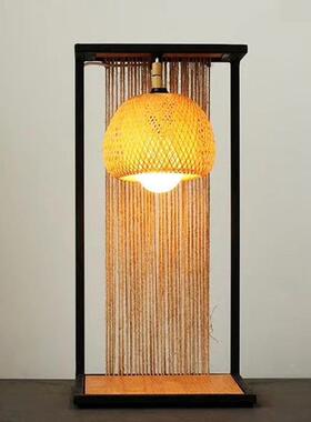 新品铁艺麻绳台灯 家居装饰台灯工艺品 竹编铁艺台灯卧室灯