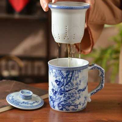 景德镇青花花鸟陶瓷泡茶办公杯茶水分离办公过滤带盖瓷杯子大容量
