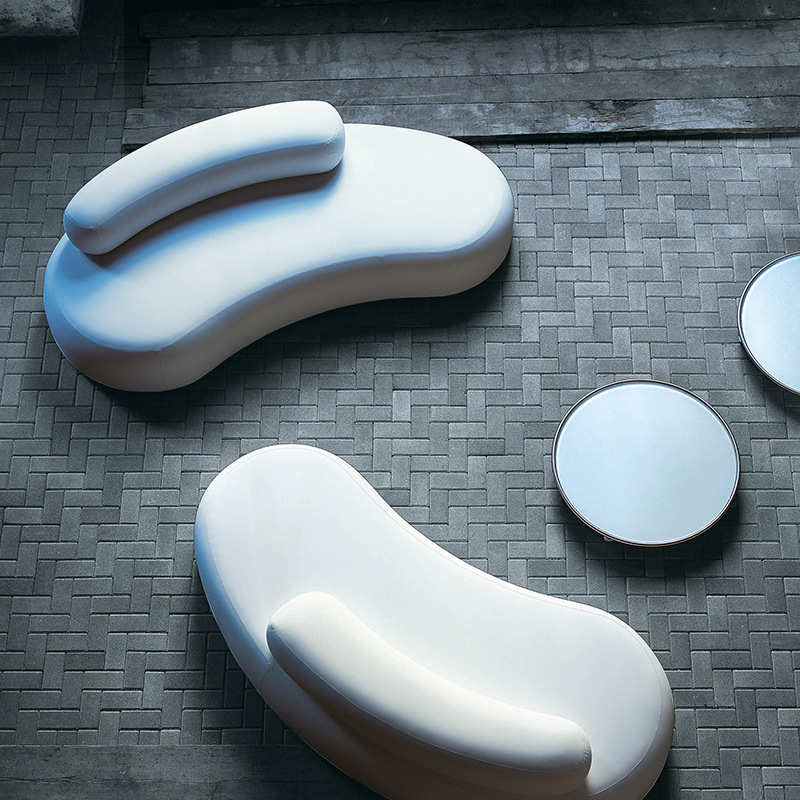 北欧小户型沙发简约现代轻奢客厅单人服装店美容院创意弧形设计师