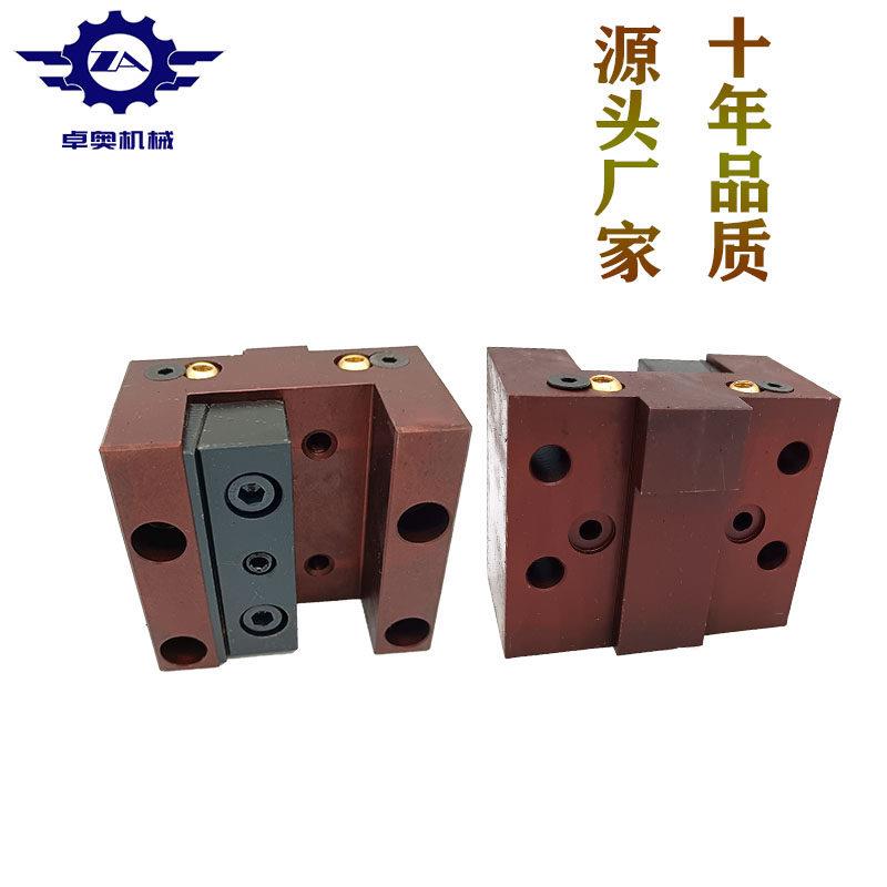 台湾六鑫数控车牀端面刀座 斜车多工位铸铁液压刀座开口订制图片
