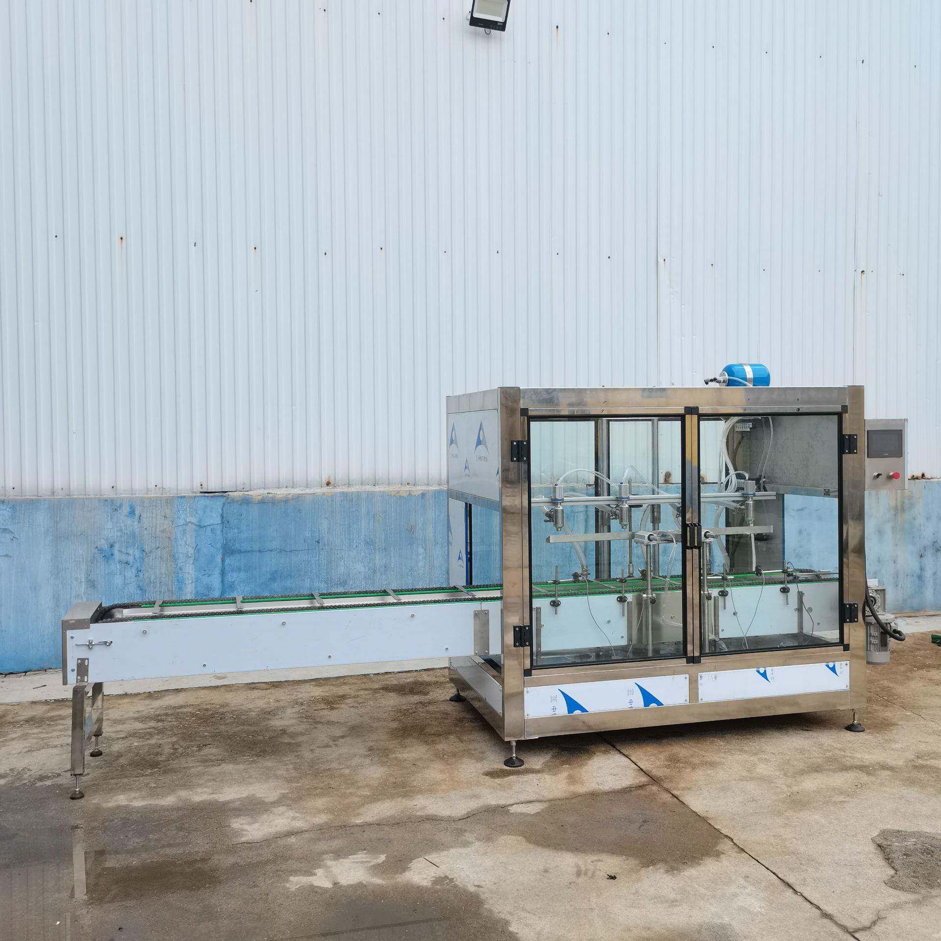 食用油机油润滑油称重灌装机洗衣液叶面肥车用尿素防冻液灌装设备