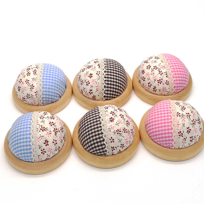 实木底座针插包 格子布花边拼接插针包 手工DIY针垫 布艺针扎 E05