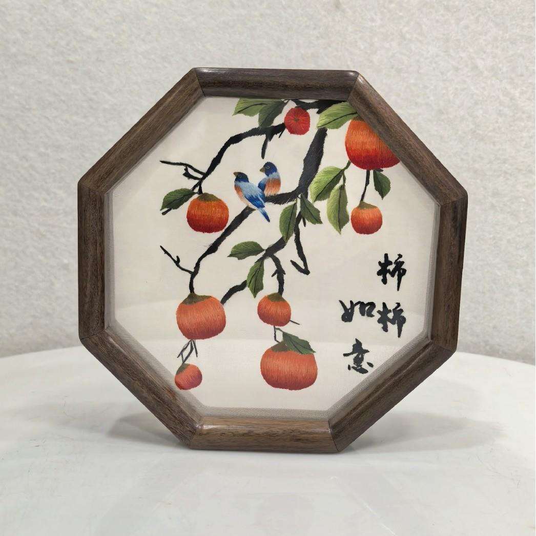 湘绣摆件纯手工绣长沙刺绣成品八角摆台双面绣花台桌面摆件胡桃木