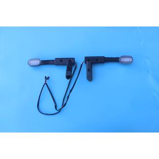 电动车灯具带塑料支架转向灯电动三轮车前后转弯灯老款A