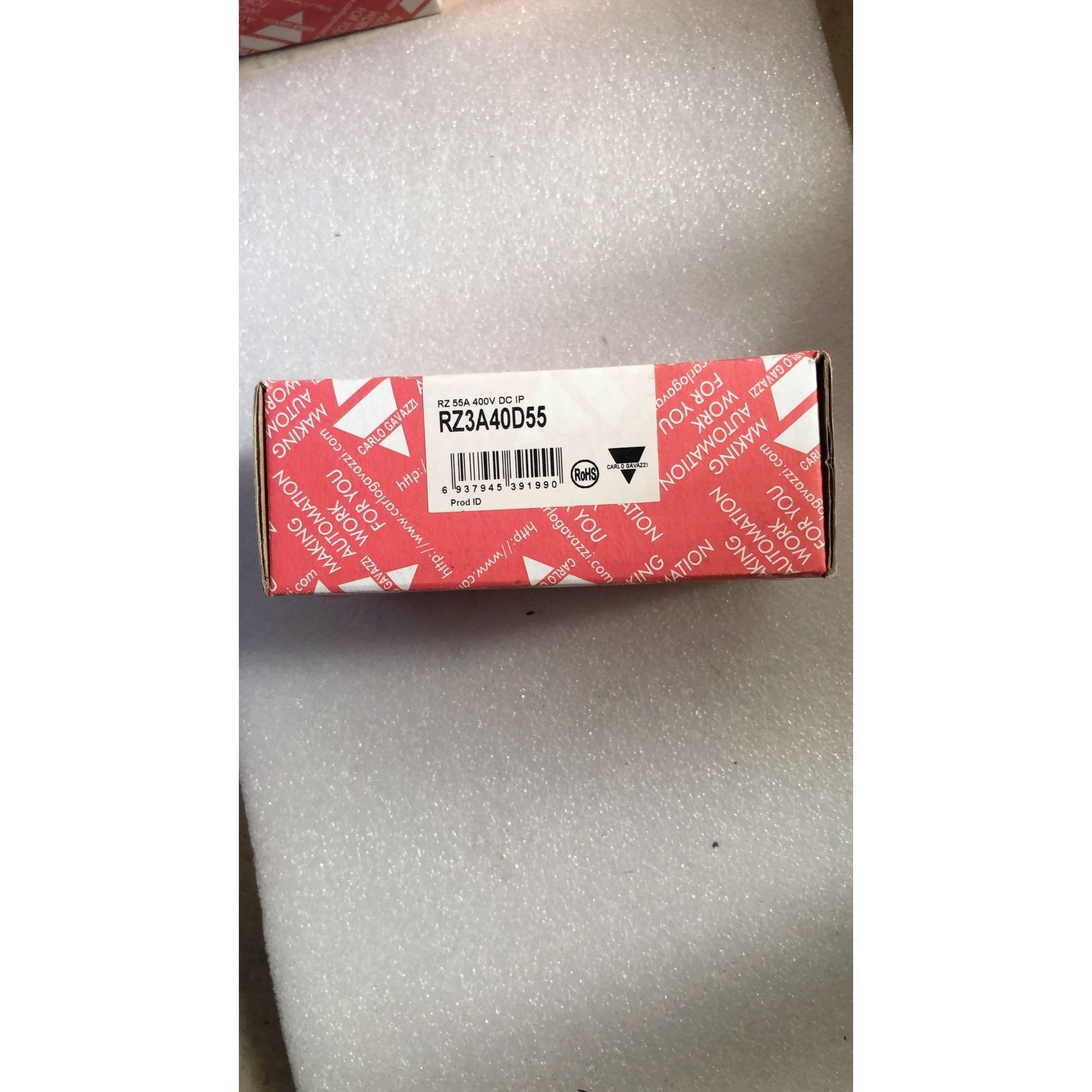 全新原装正品 CARLO GAVAZZI RZ3A40D55 实物拍摄 现货