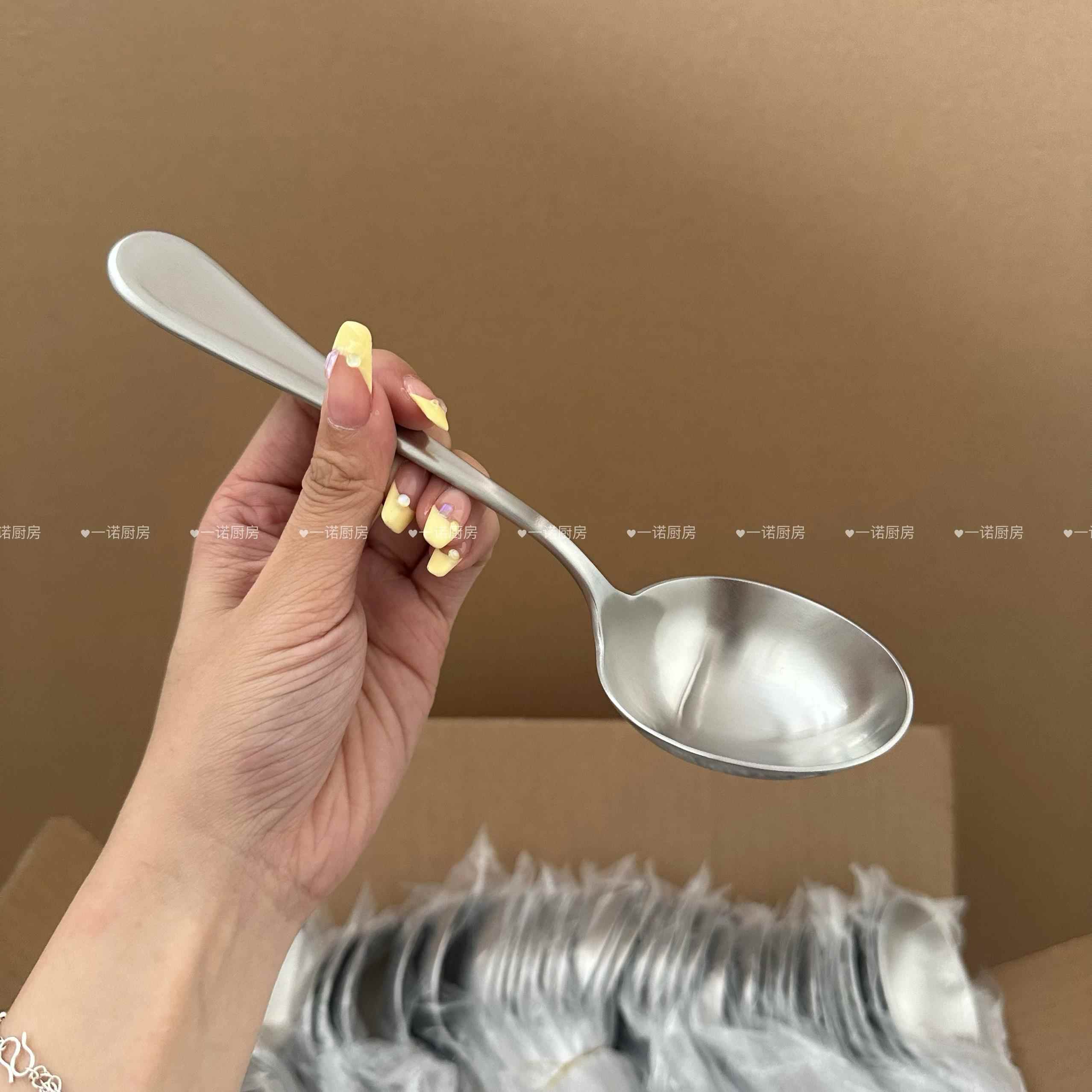 一诺厨房304不锈钢大口喝汤勺干饭勺子宽手柄大圆深勺头主餐更