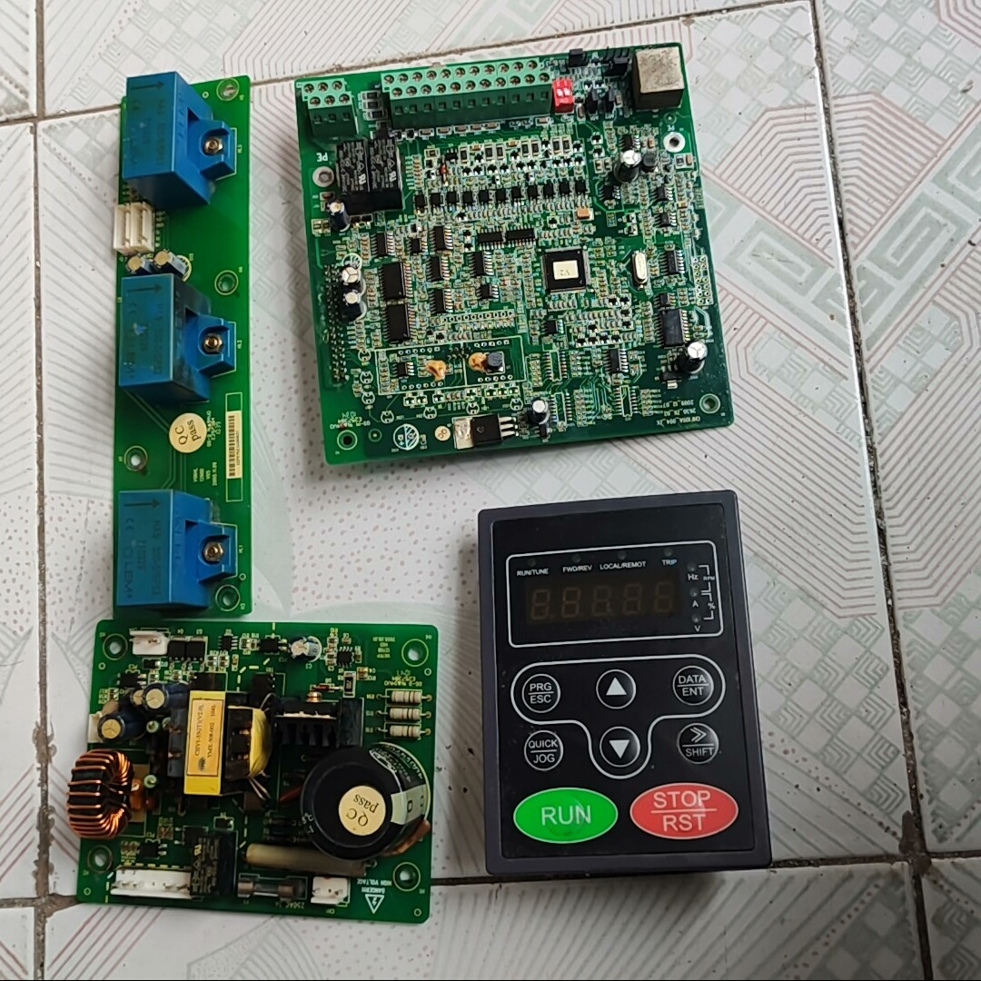 拆机英威腾CHF100A大功率主板风机接触器板传感器板。