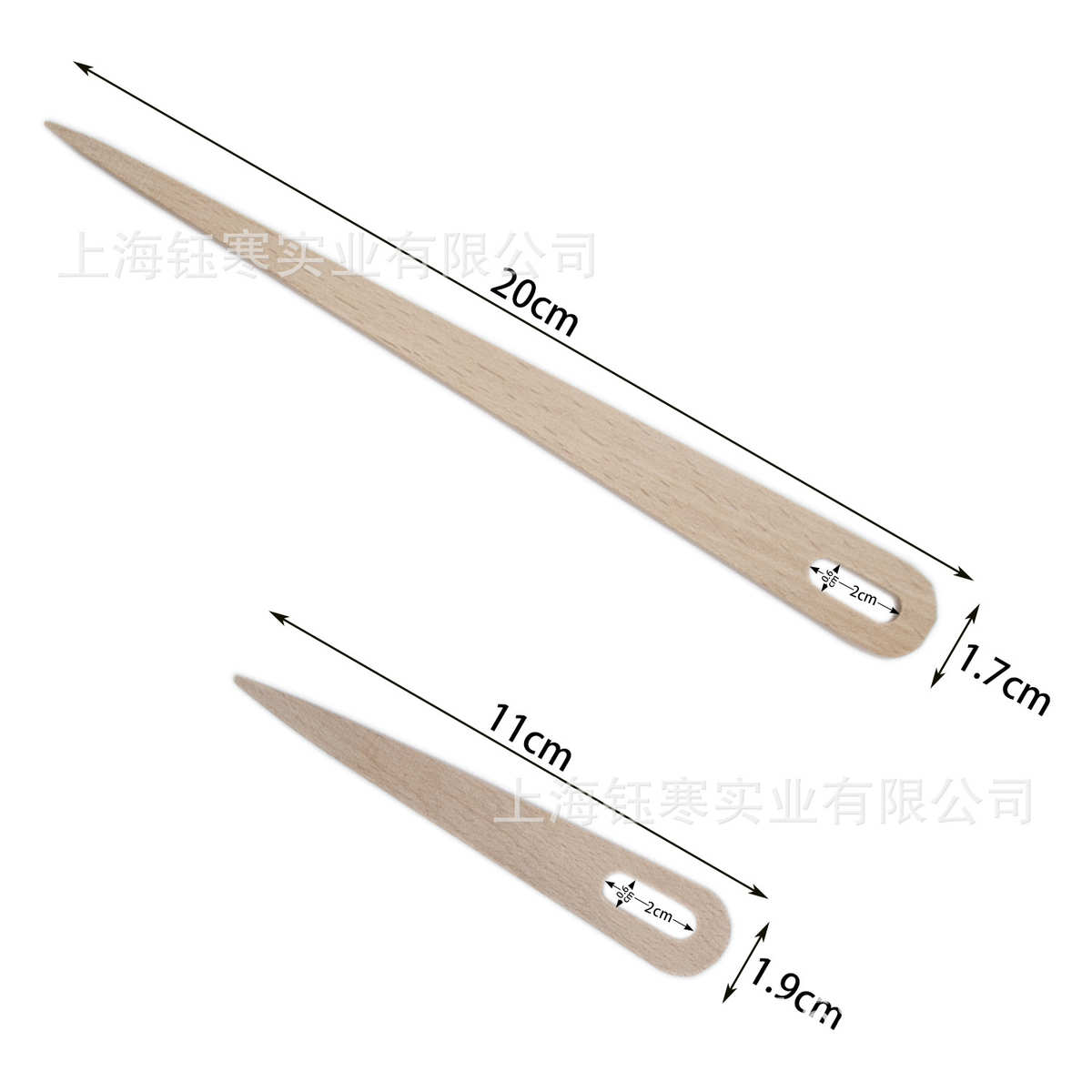 编织配件:4大3小大眼针+2个小梭子+一个小梭棒+一个梳子+一个挑棒