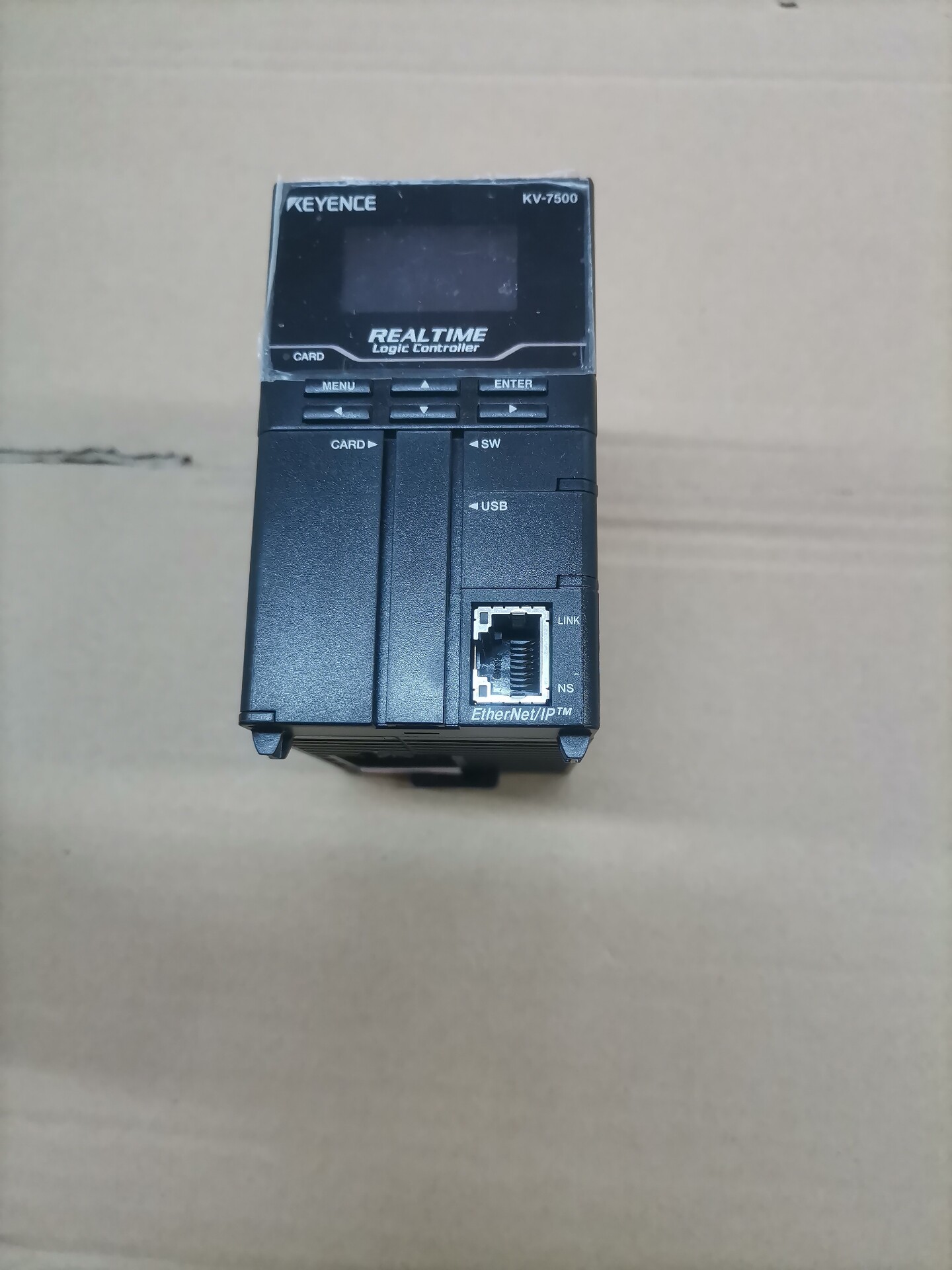 基恩士KV-7500功能包好，成色很新，实物图