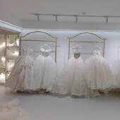 婚纱架子落地式 展示架侧挂衣架高档秀禾影楼工作室旗袍礼服货架