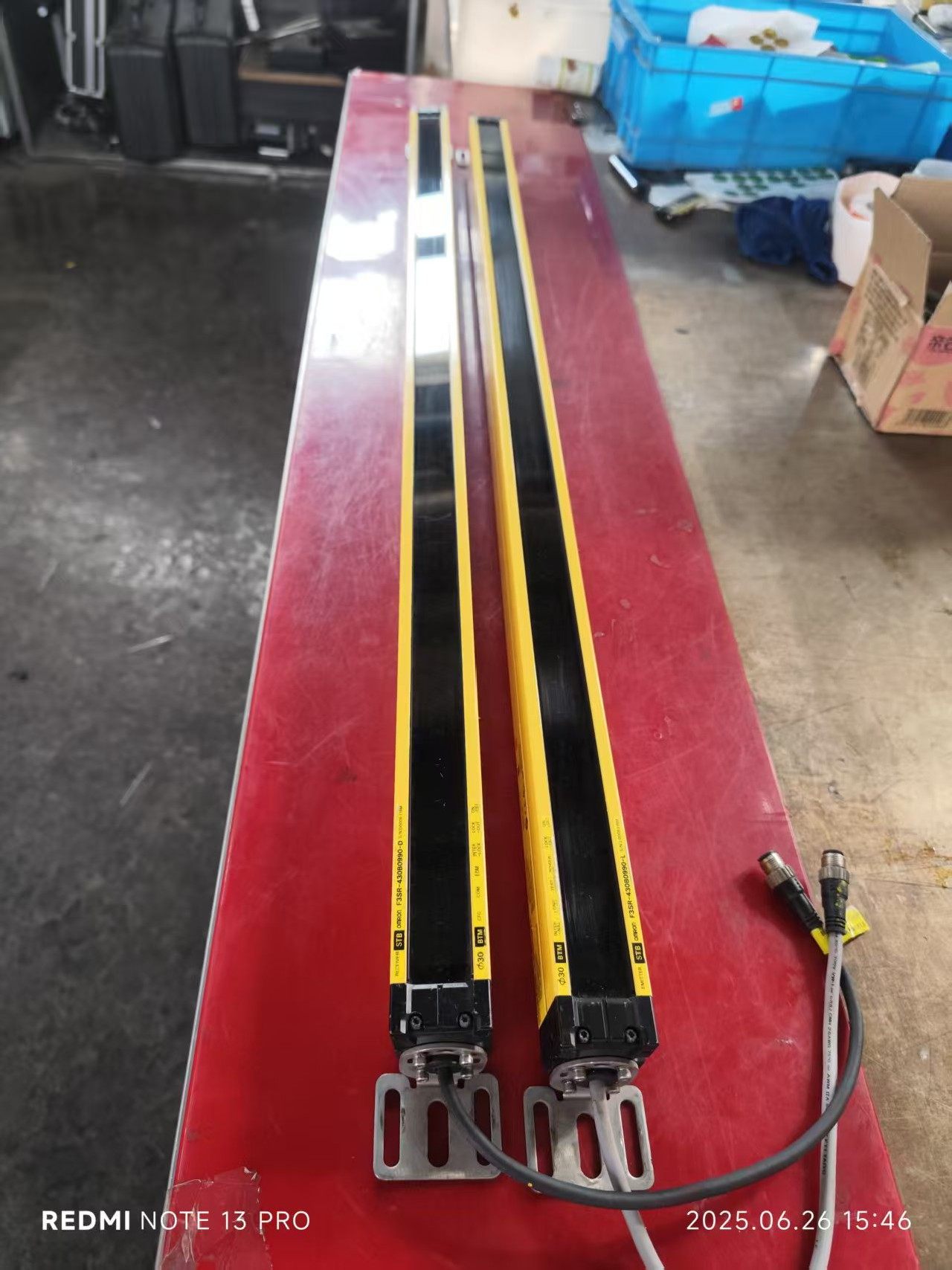 OMRON欧姆龙光幕传感器，F3SR-430B0990-D/