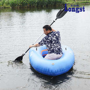 单人皮划艇方便携带儿童充气艇钓鱼船pvc充气船皮划艇厂家供应