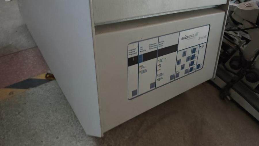 4月20日北京【京械5632】实验室淘汰报废处置冷冻离心机一台网络拍卖公告