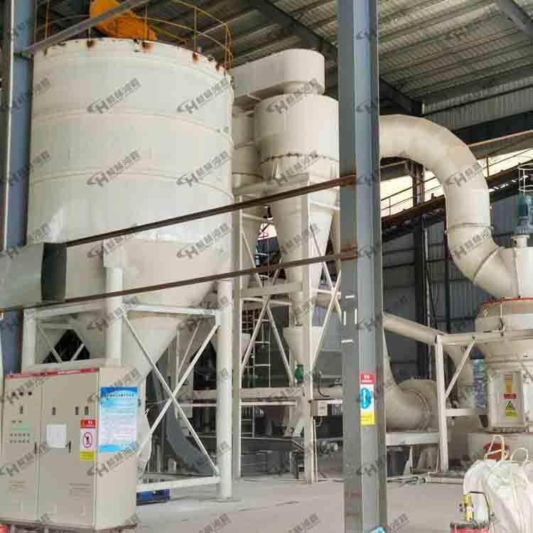 广西鸿程雷蒙磨机HC1500白灰、辉绿岩、伊利石欧版磨粉机