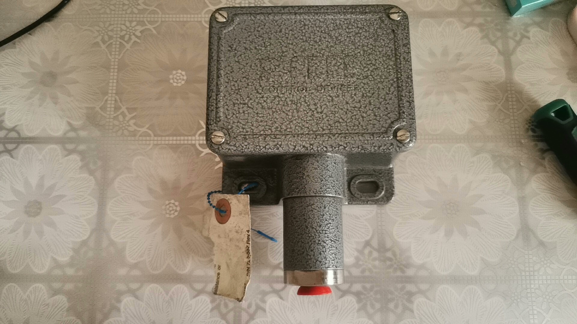 1NN-K45-N4-C1A-X371库存全新索尔压力现货一