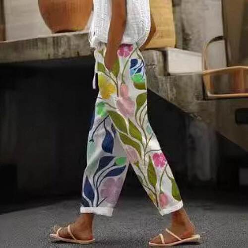 Pocket pants with digital floral print