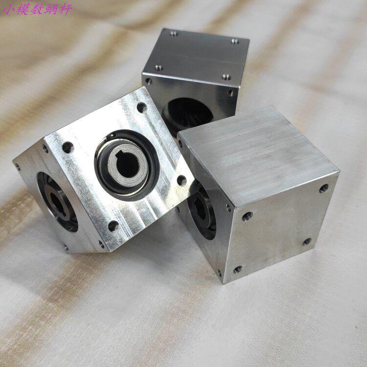 小型伞齿轮转角器90度速比1:1直角传动换向齿轮箱轴孔键槽 /六角