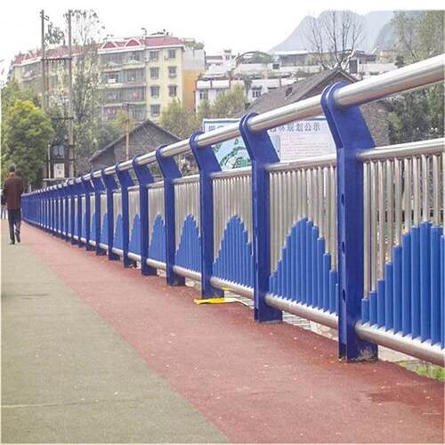 景观护栏不锈钢复合管道路桥梁安全防护天桥公园护栏
