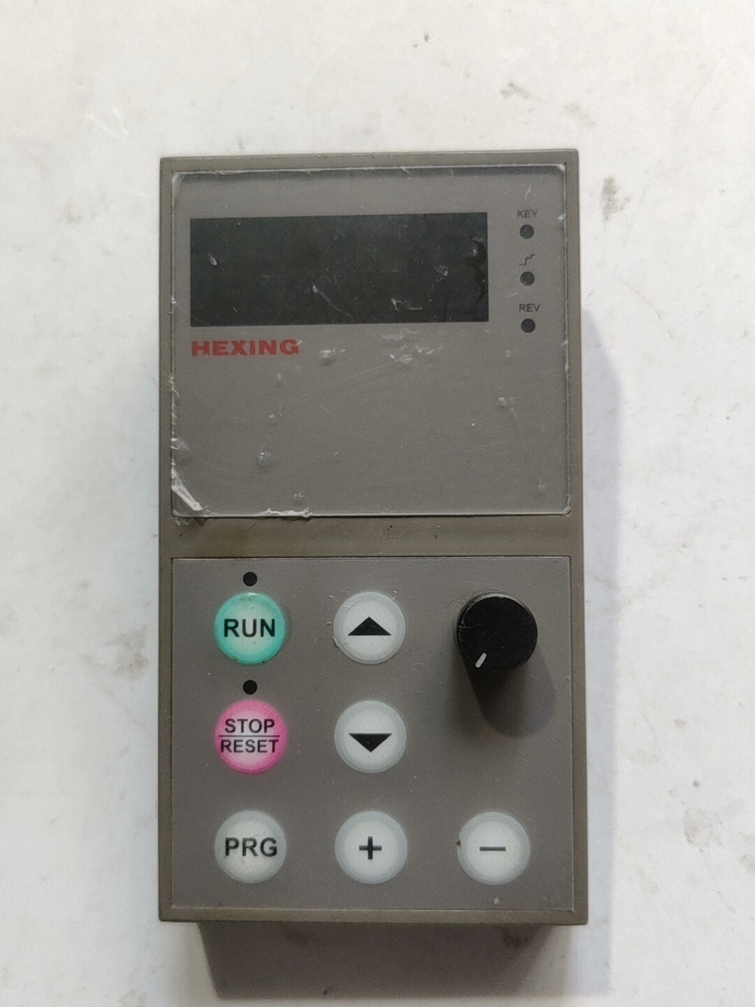 HEXING变频器面板。拆机功能包好。成色如图。