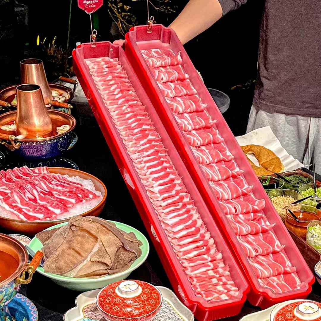 创意一米肥牛羊肉卷盘子长方形新京熹中式火锅红色透明亚克力餐具